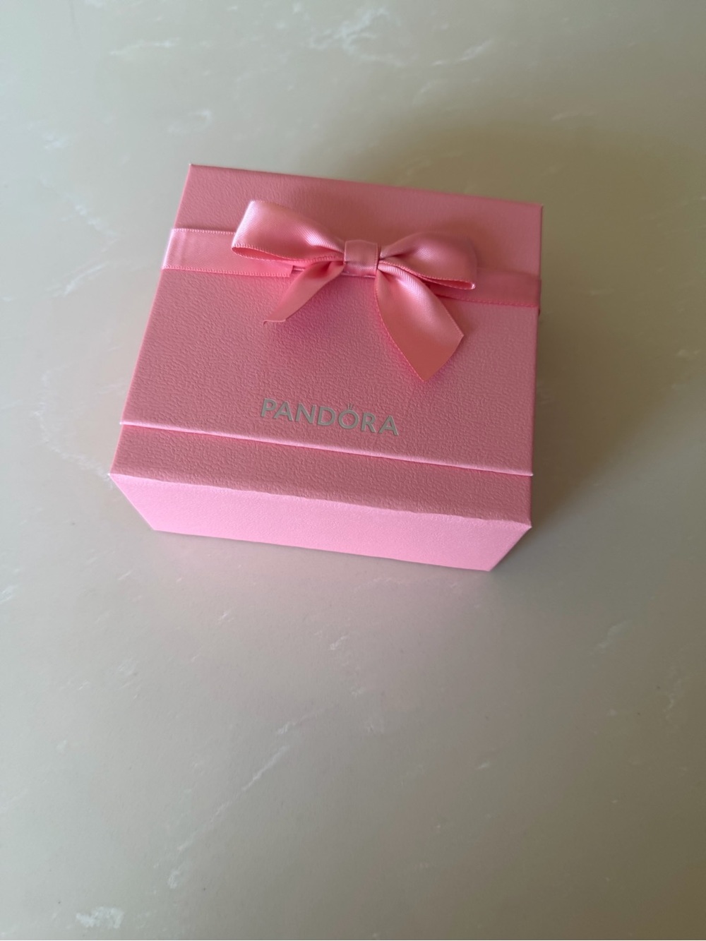 Pandora Pink Jewelry Gift Box with Satin Boe❤️🎉🎉🎊🎉🎊🎊🎊